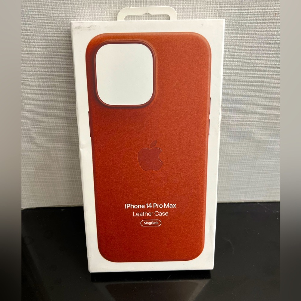 iPhone 14 Pro Max Leather Case with MagSafe (Brand New)